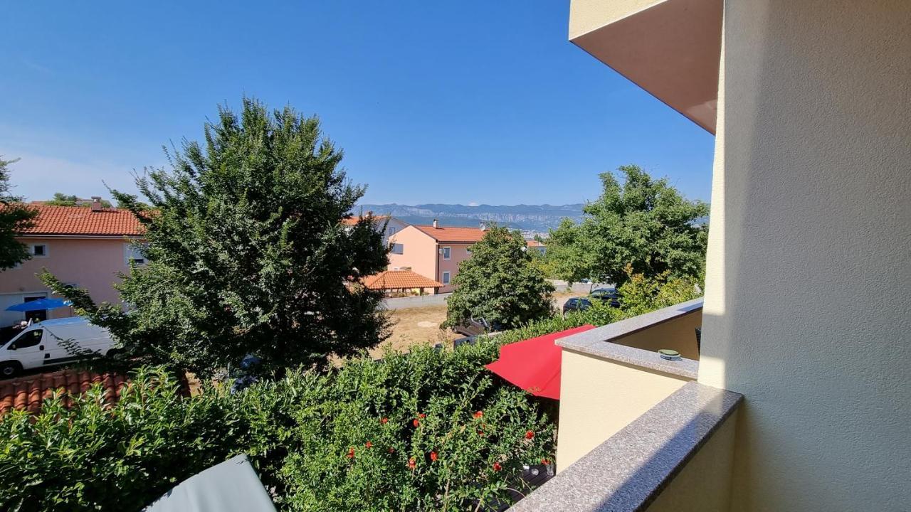 Apartments Bellator Šilo Exterior foto