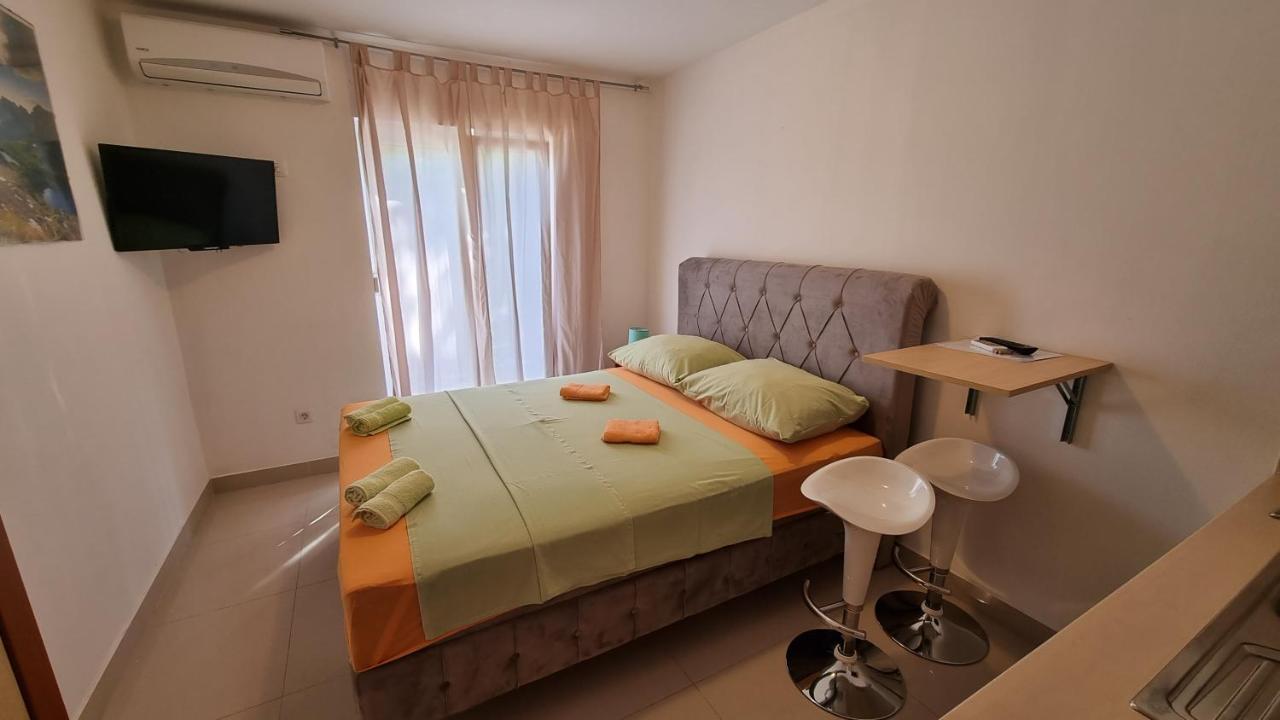 Apartments Bellator Šilo Exterior foto