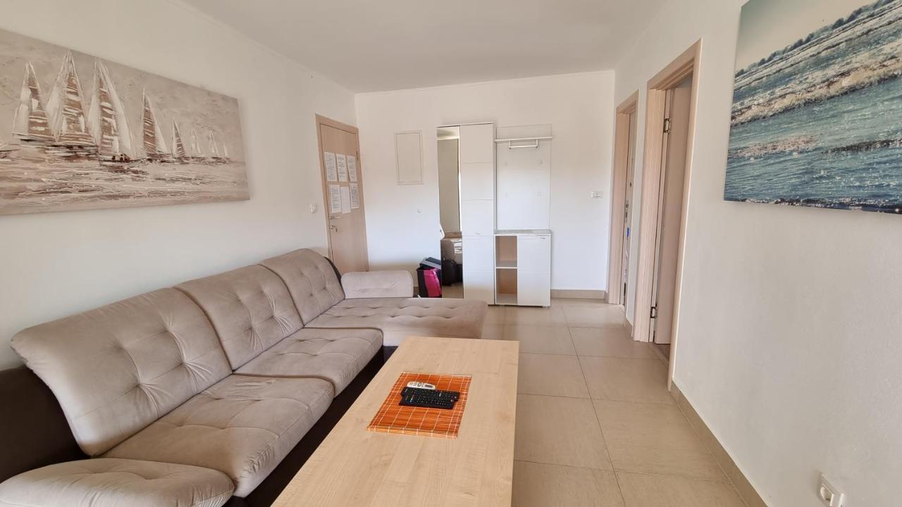Apartments Bellator Šilo Exterior foto