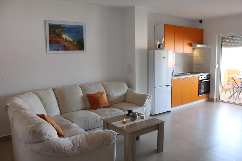 Apartments Bellator Šilo Exterior foto